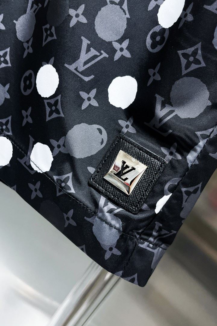 Louis Vuitton Short Pants